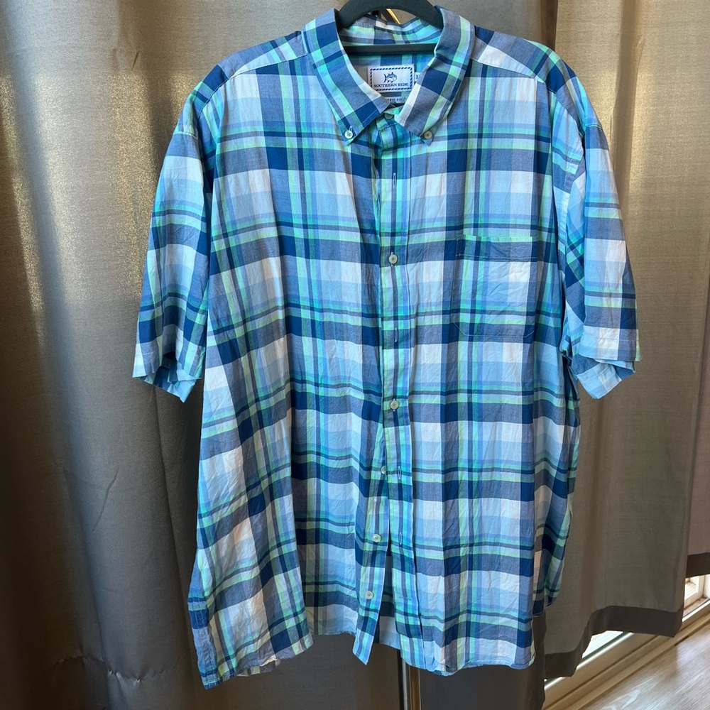 Southern Tide Button Down Shirt
